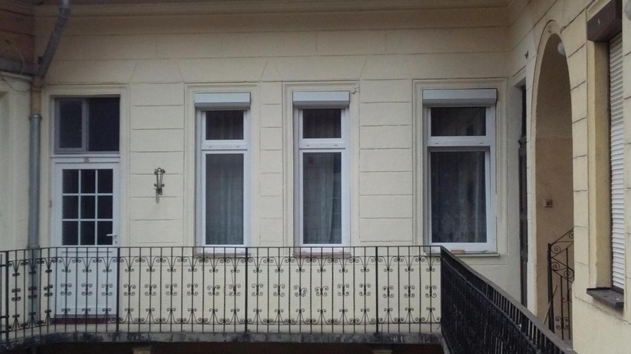 Julia Apartman. Budapest Eksteriør bilde